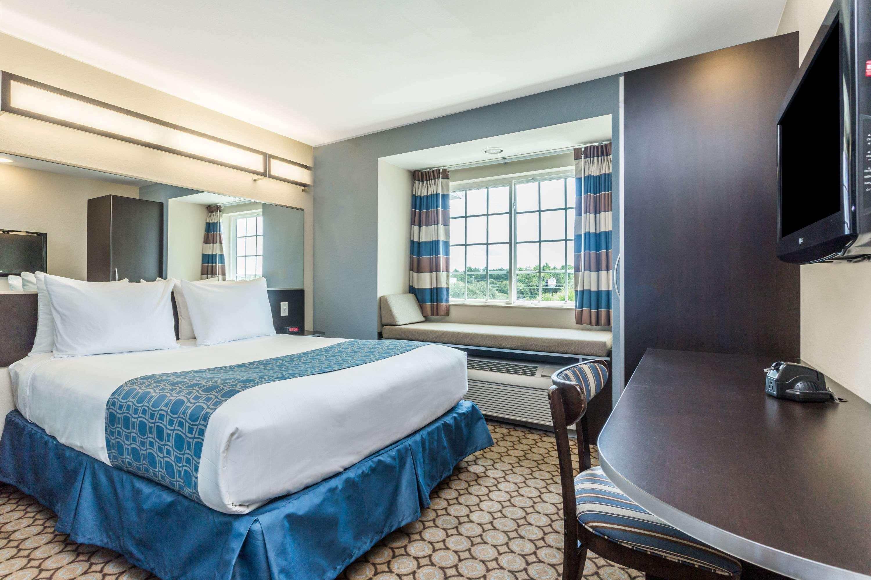 Microtel Inn & Suites By Wyndham Spring Hill/Уики Уэши Экстерьер фото