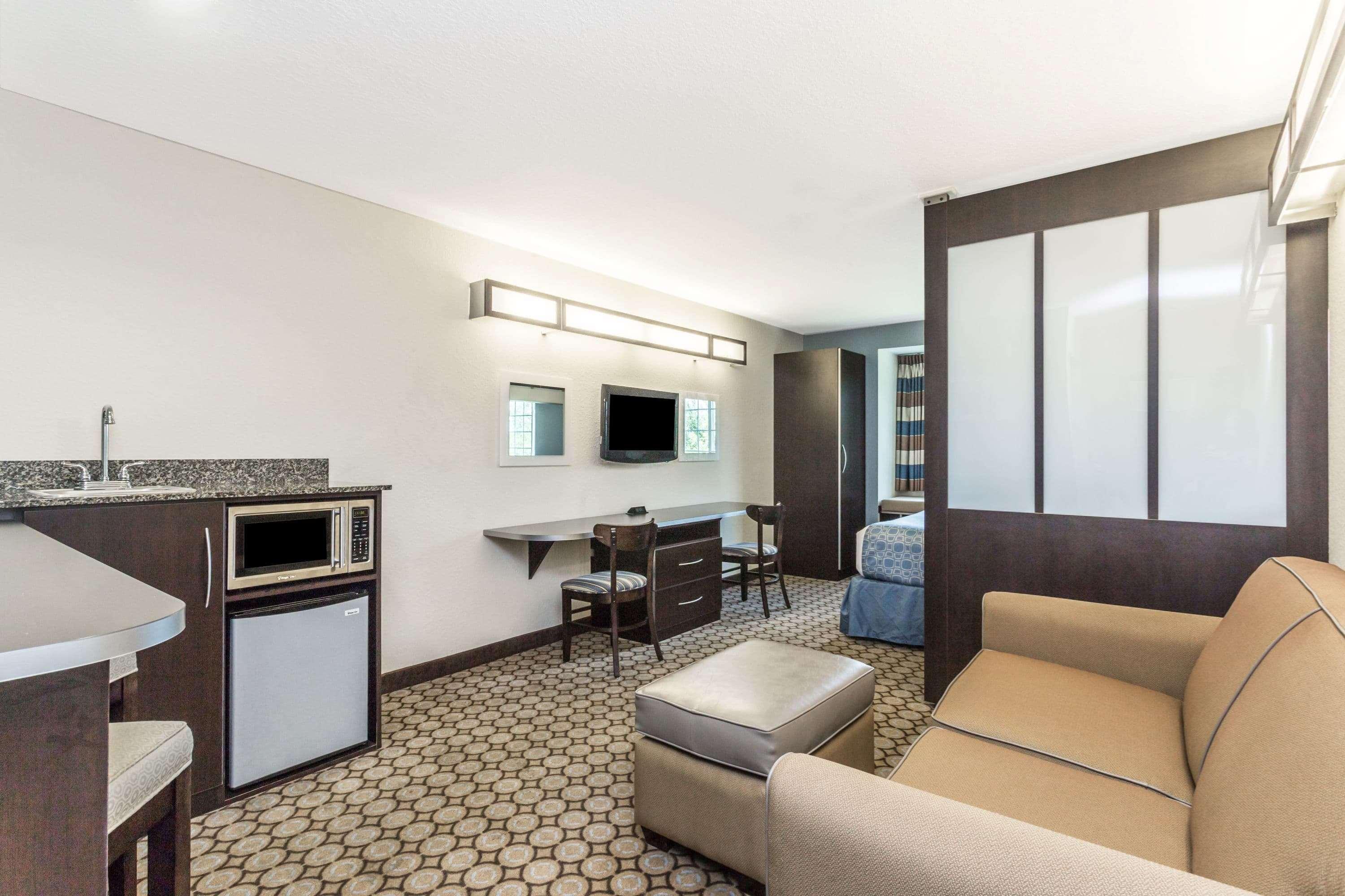 Microtel Inn & Suites By Wyndham Spring Hill/Уики Уэши Экстерьер фото