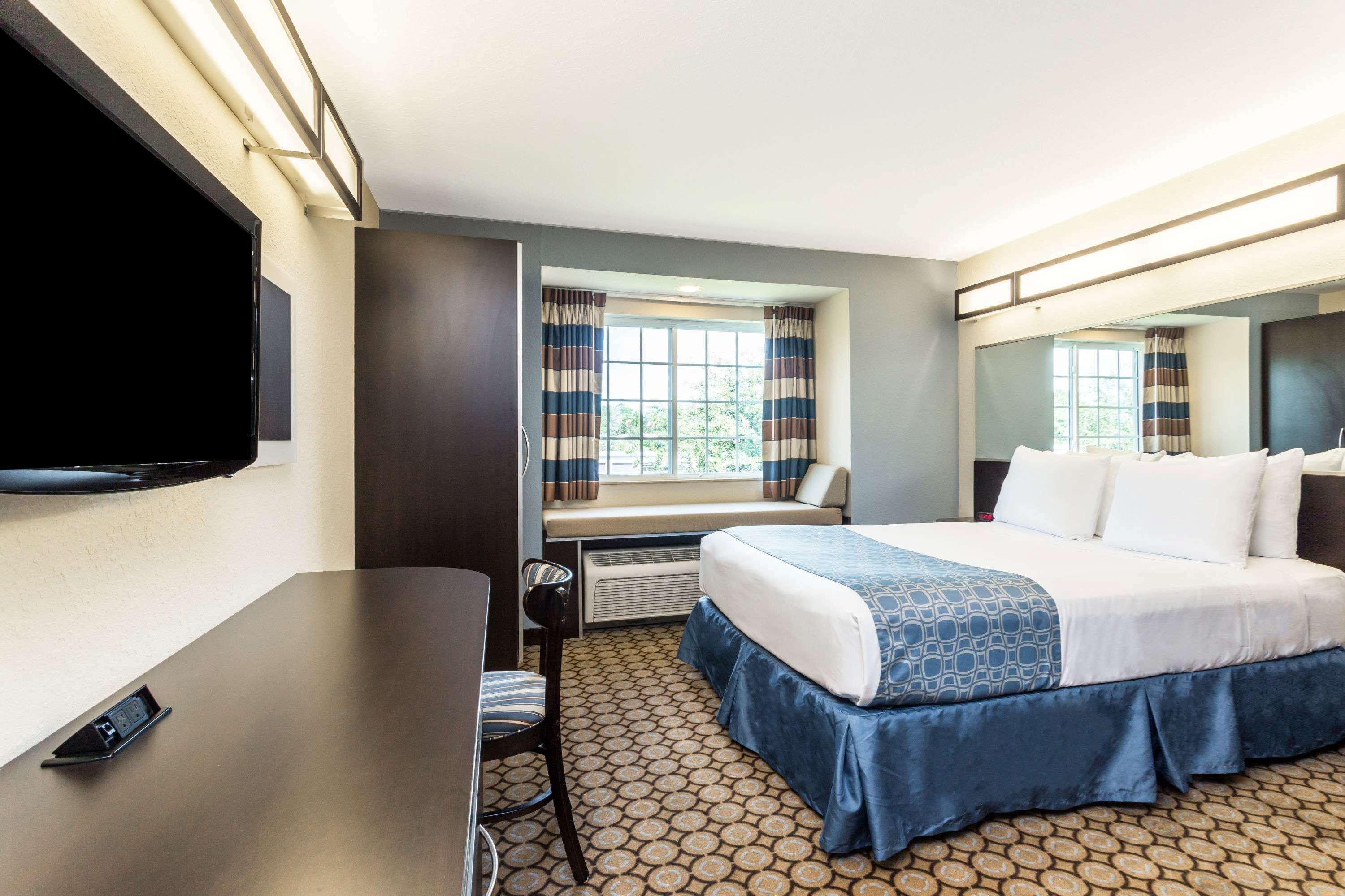 Microtel Inn & Suites By Wyndham Spring Hill/Уики Уэши Экстерьер фото